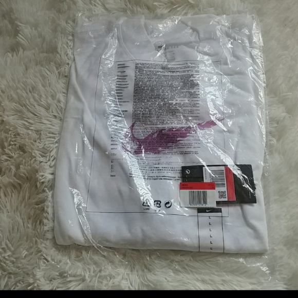 Men's Nike shirt - Picture 4 of 8